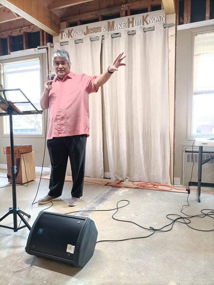 Rev. Alex Pacis preaching at Leamington Internation Fellowship